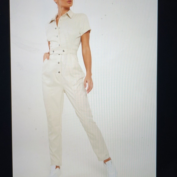 Utility button detail jumpsuit - Picture 5 of 7